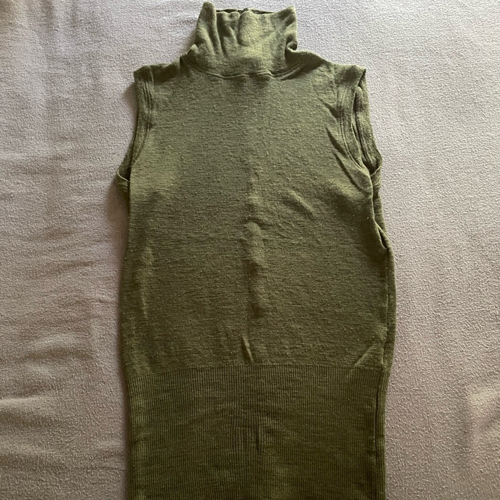 Rag & Bone sleeveless turtleneck top